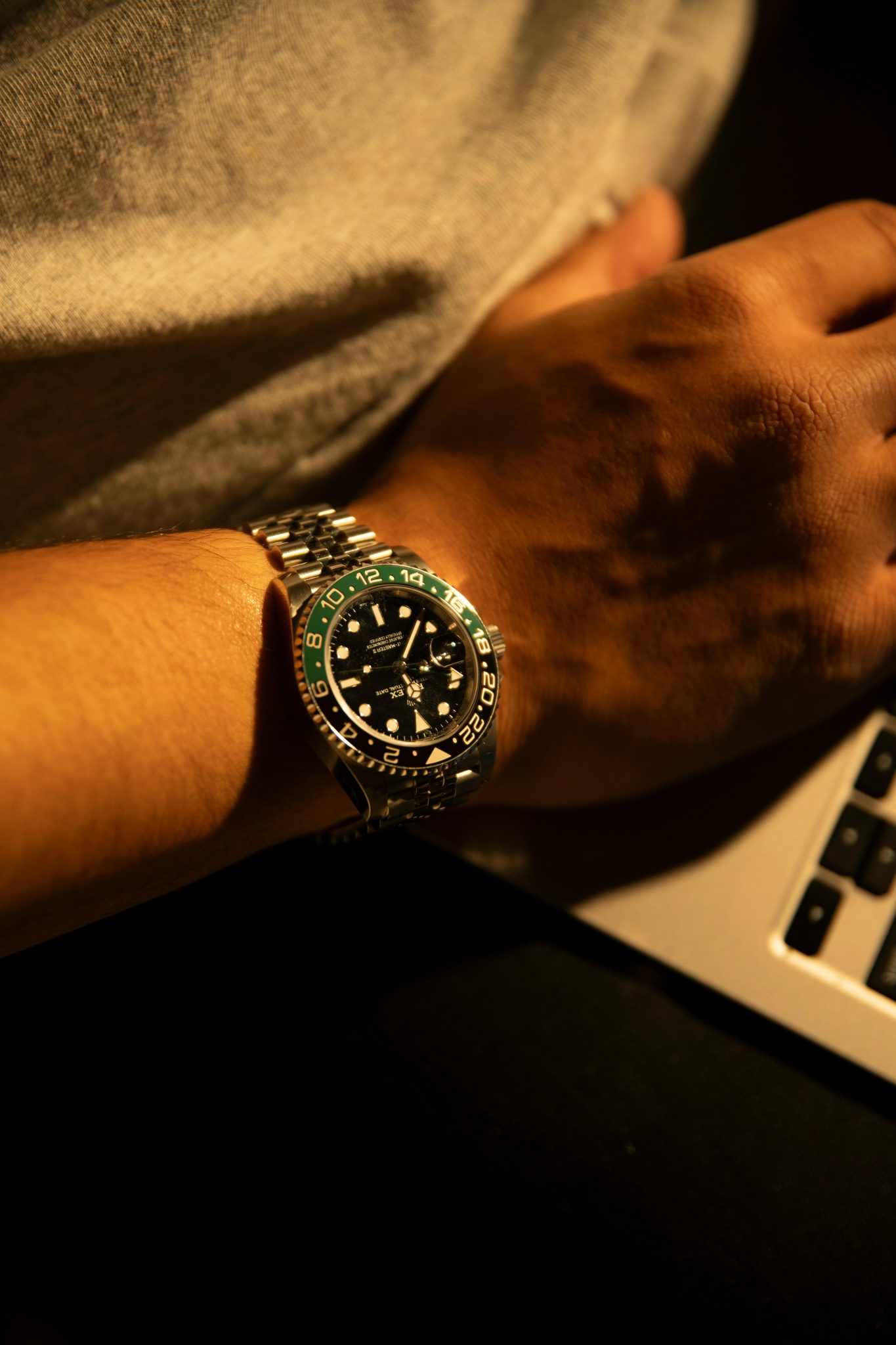 Statement Pieces for Men: 3 Conversation Starters for Social Events